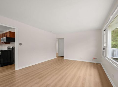 Main Photo