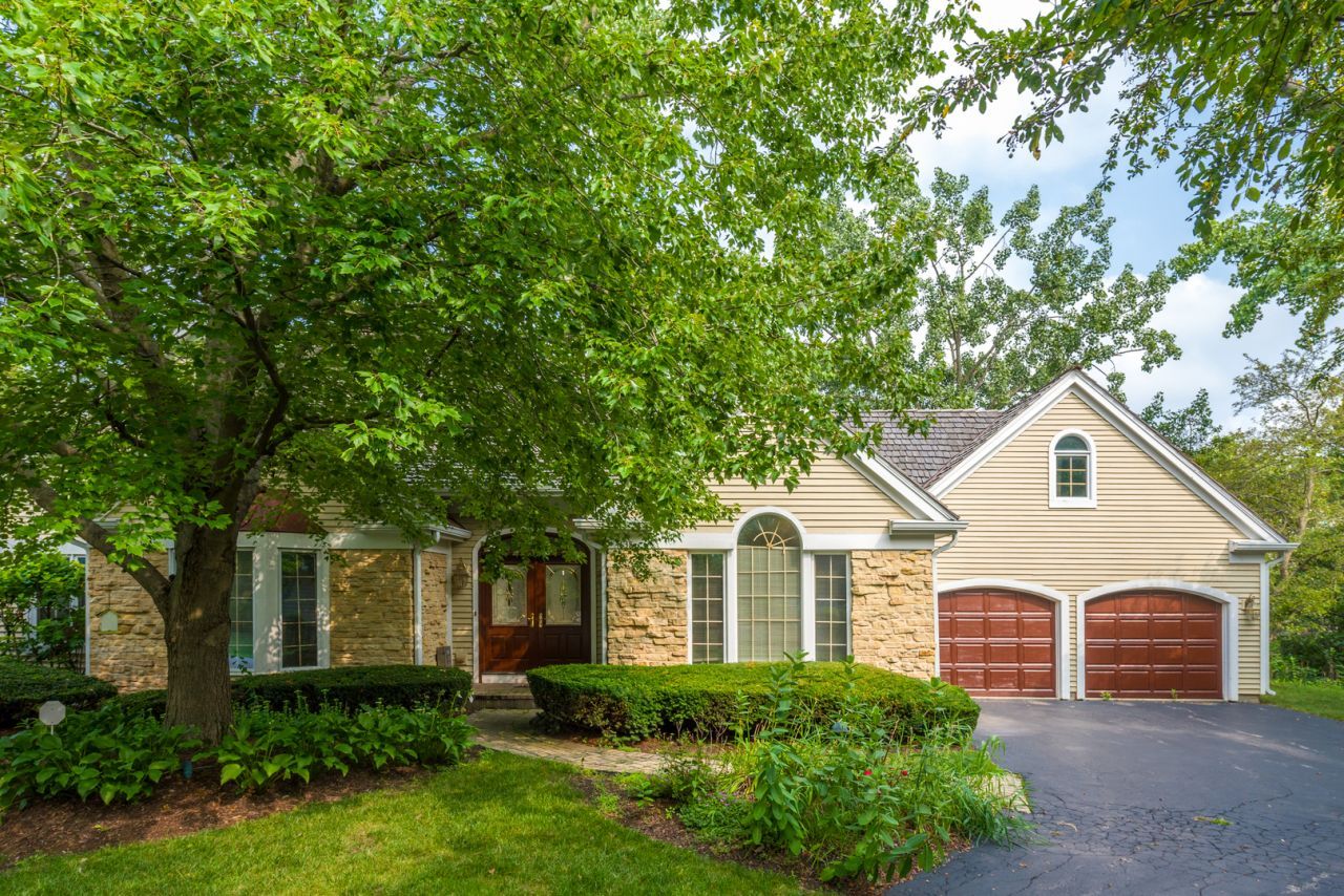 4638 Twin Lakes Lane, Long Grove, IL 60047 Main Photo