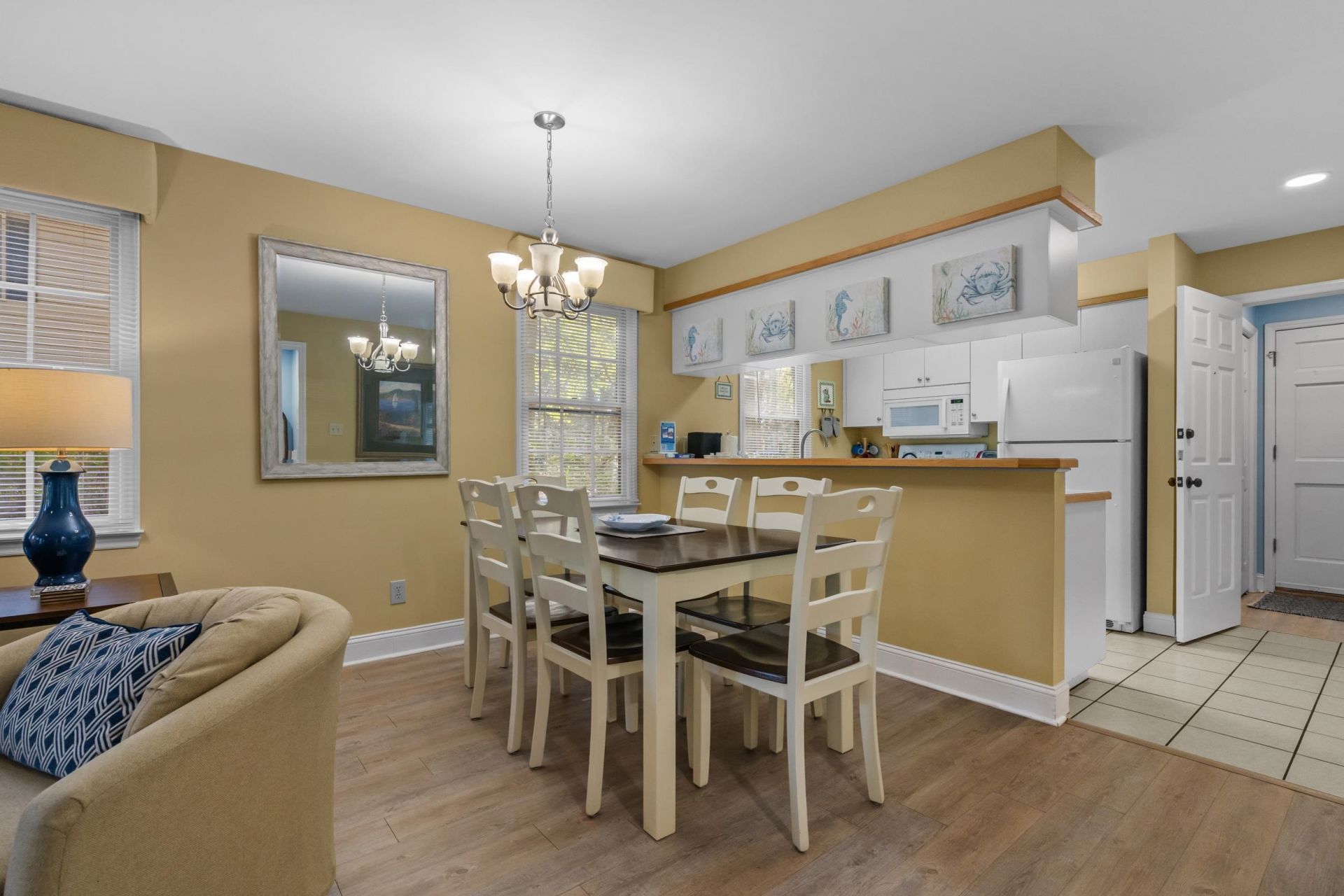 200 Stillwood Dr.  Photo 14