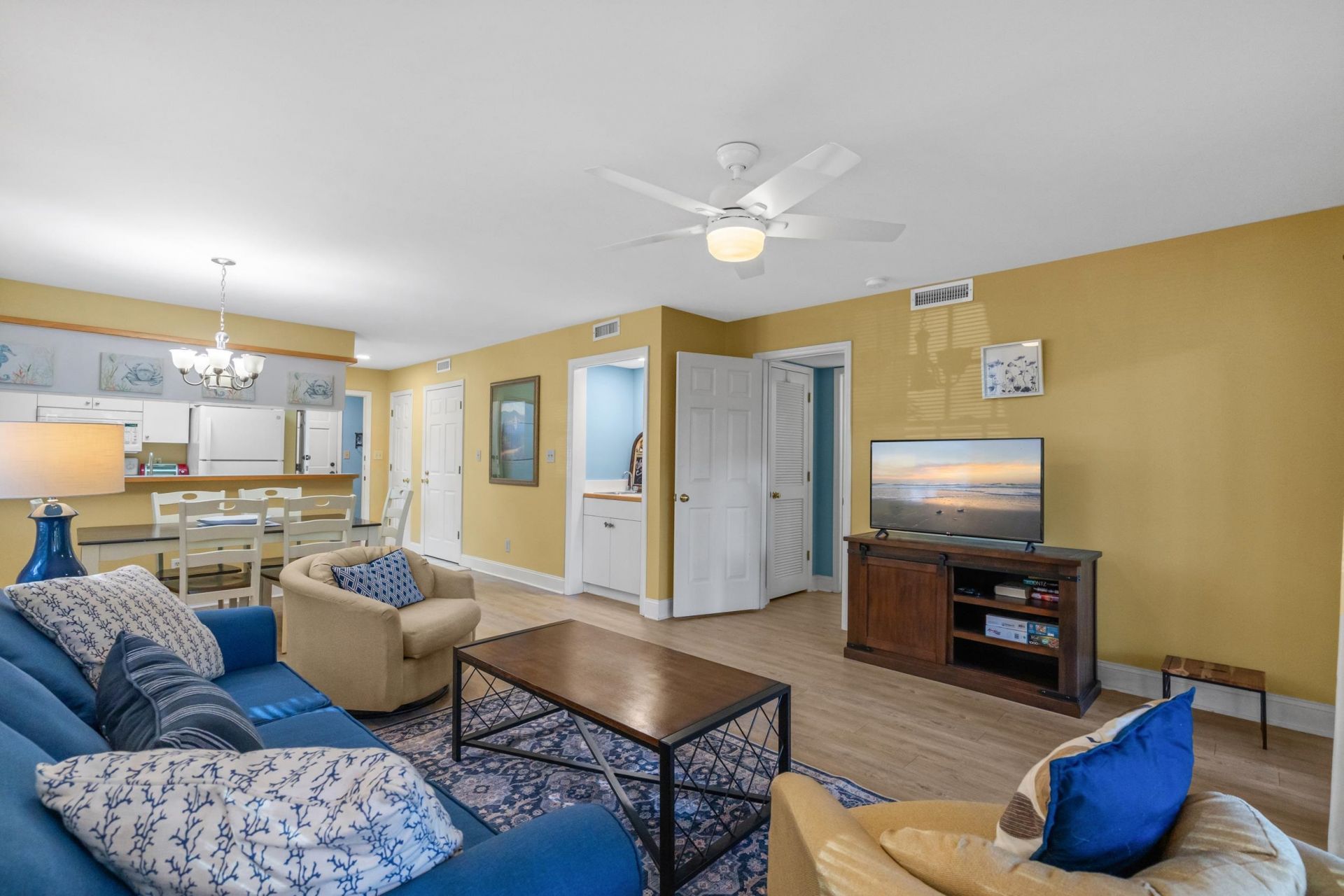 200 Stillwood Dr.  Photo 19