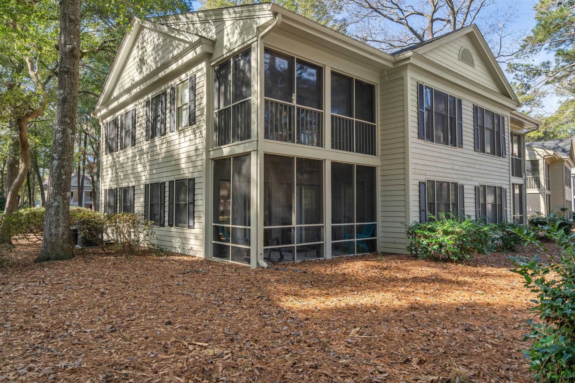 200 Stillwood Dr.  Photo 25