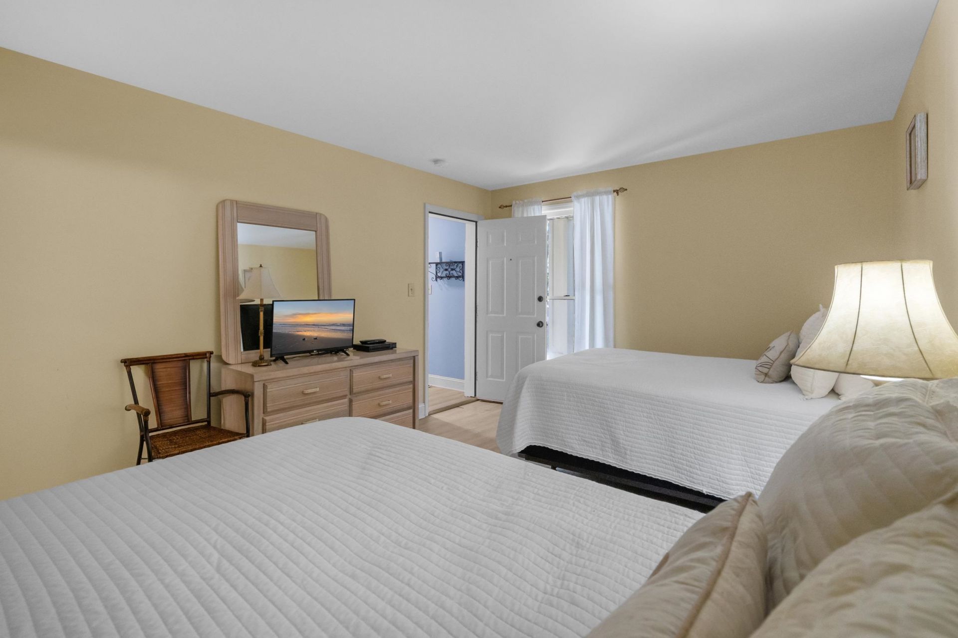 200 Stillwood Dr.  Photo 27