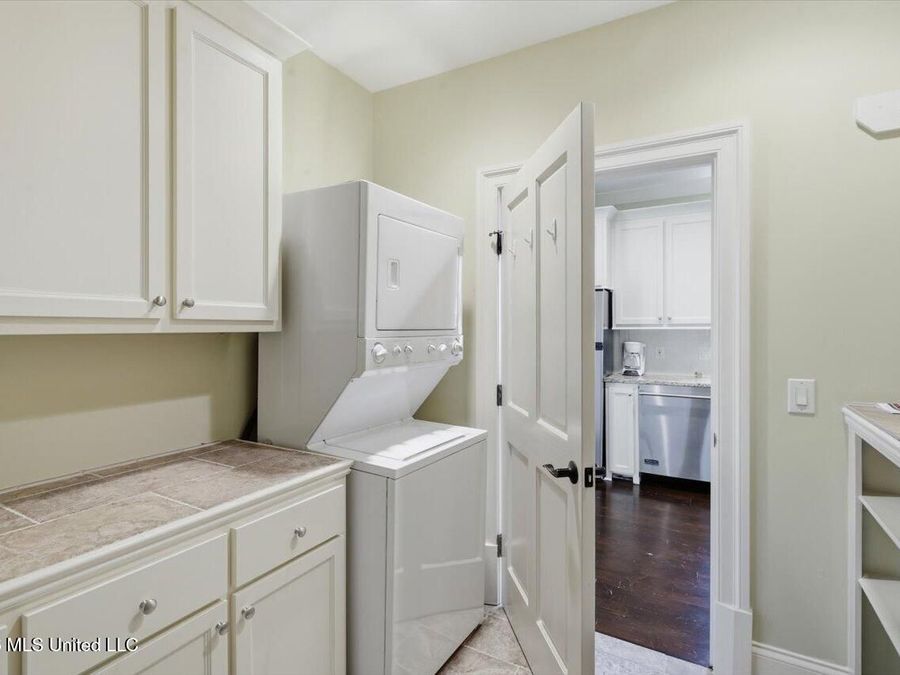 Property Image 106