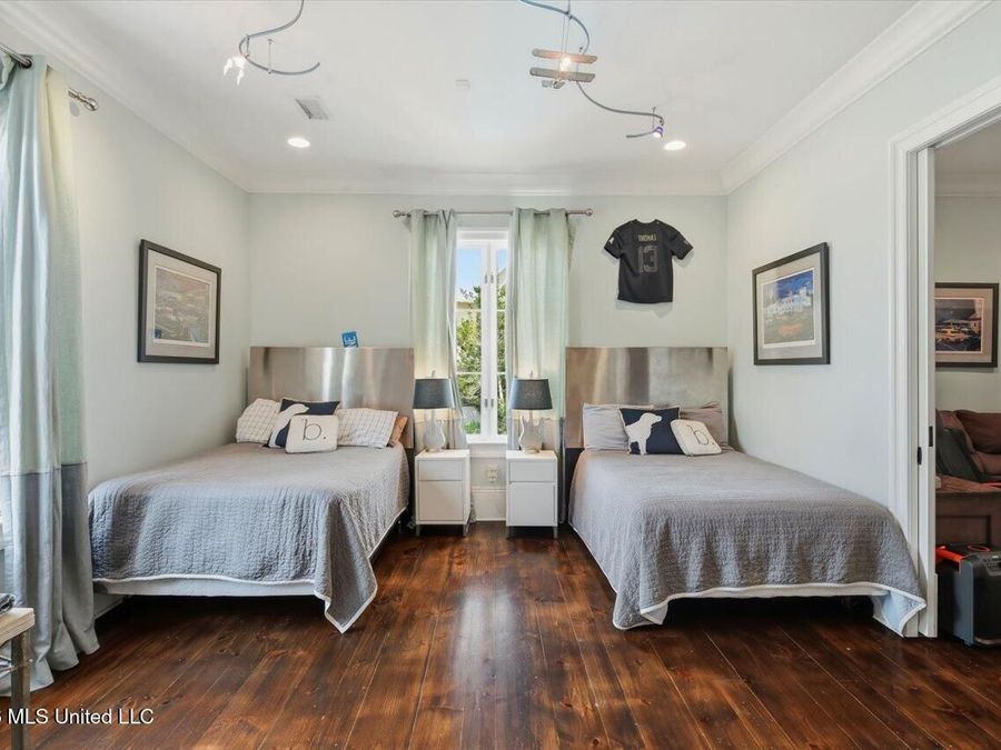 Property Image 42