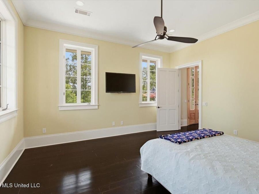Property Image 77