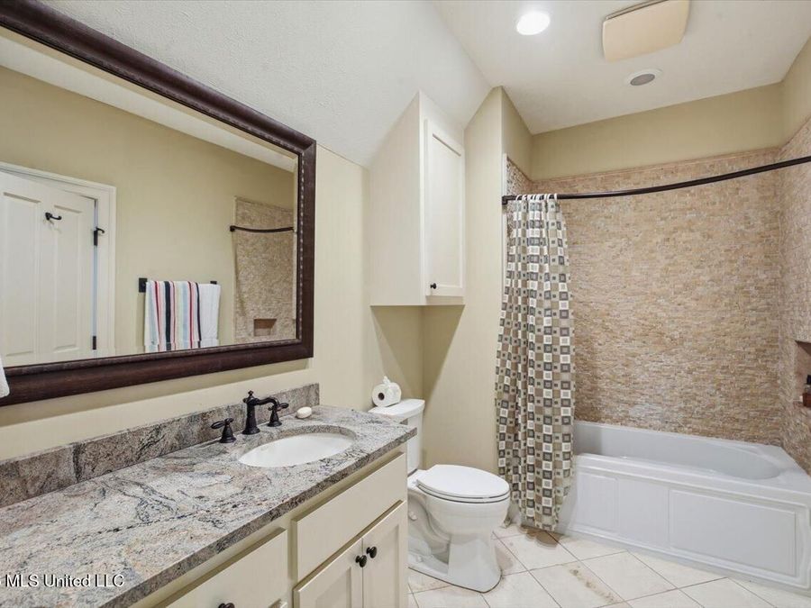 Property Image 93