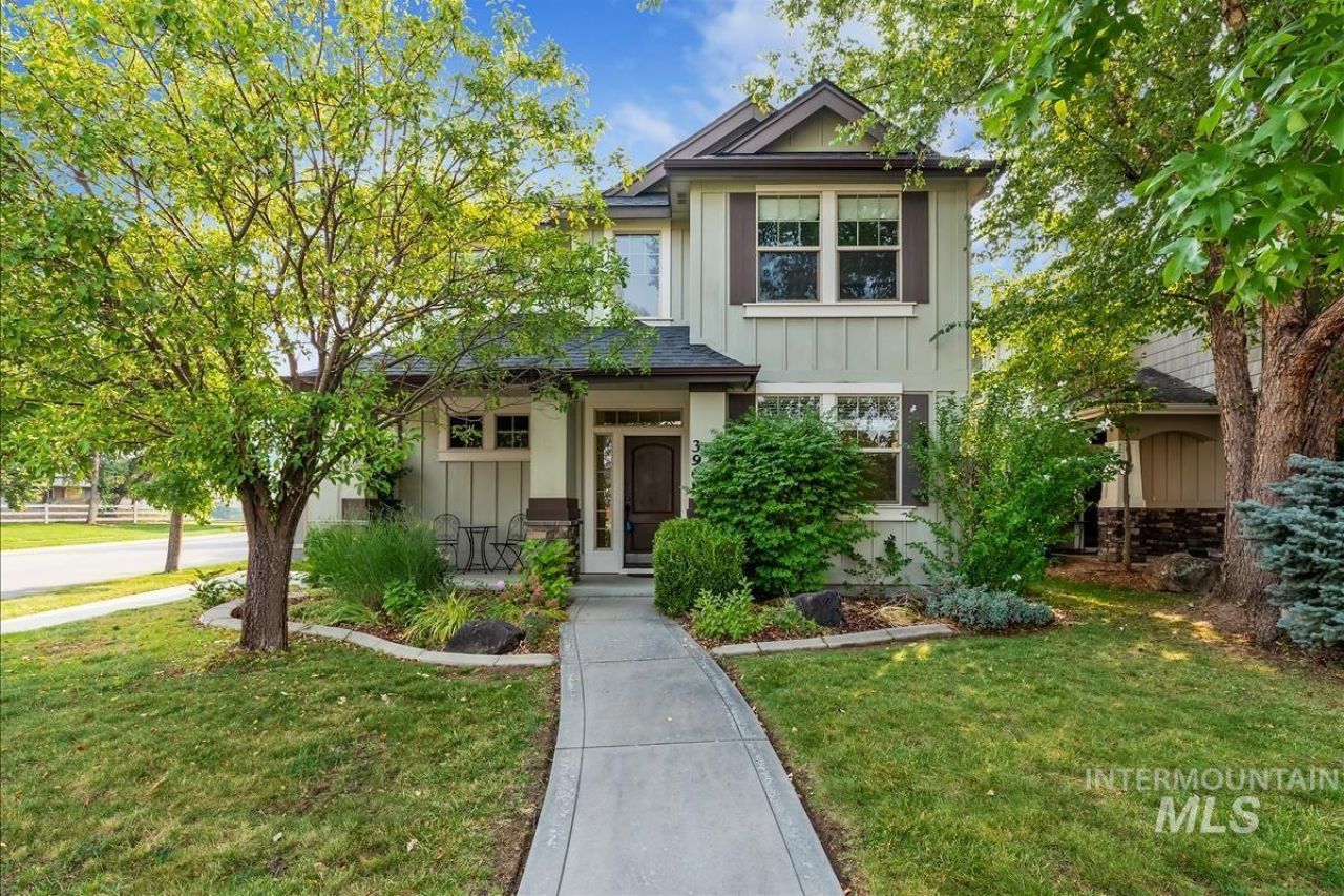3968 N Quenzer Way, Meridian, ID 83646 Main Photo