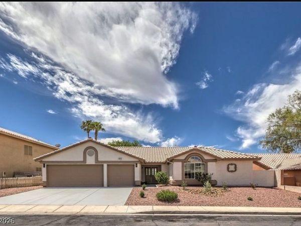 6435 Heatherton Avenue , Las Vegas, NV 89110