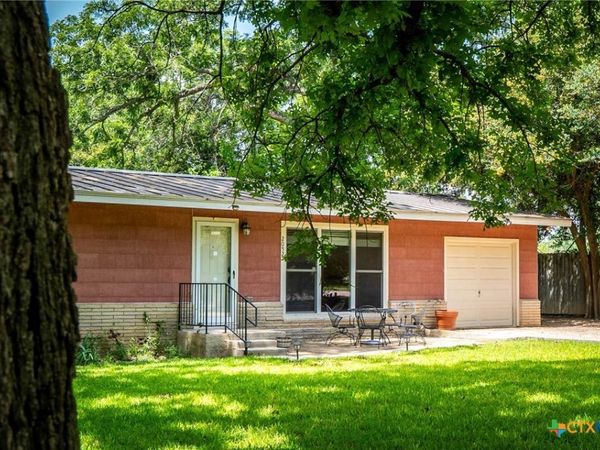 2052 Gruene Road , New Braunfels, TX 78130