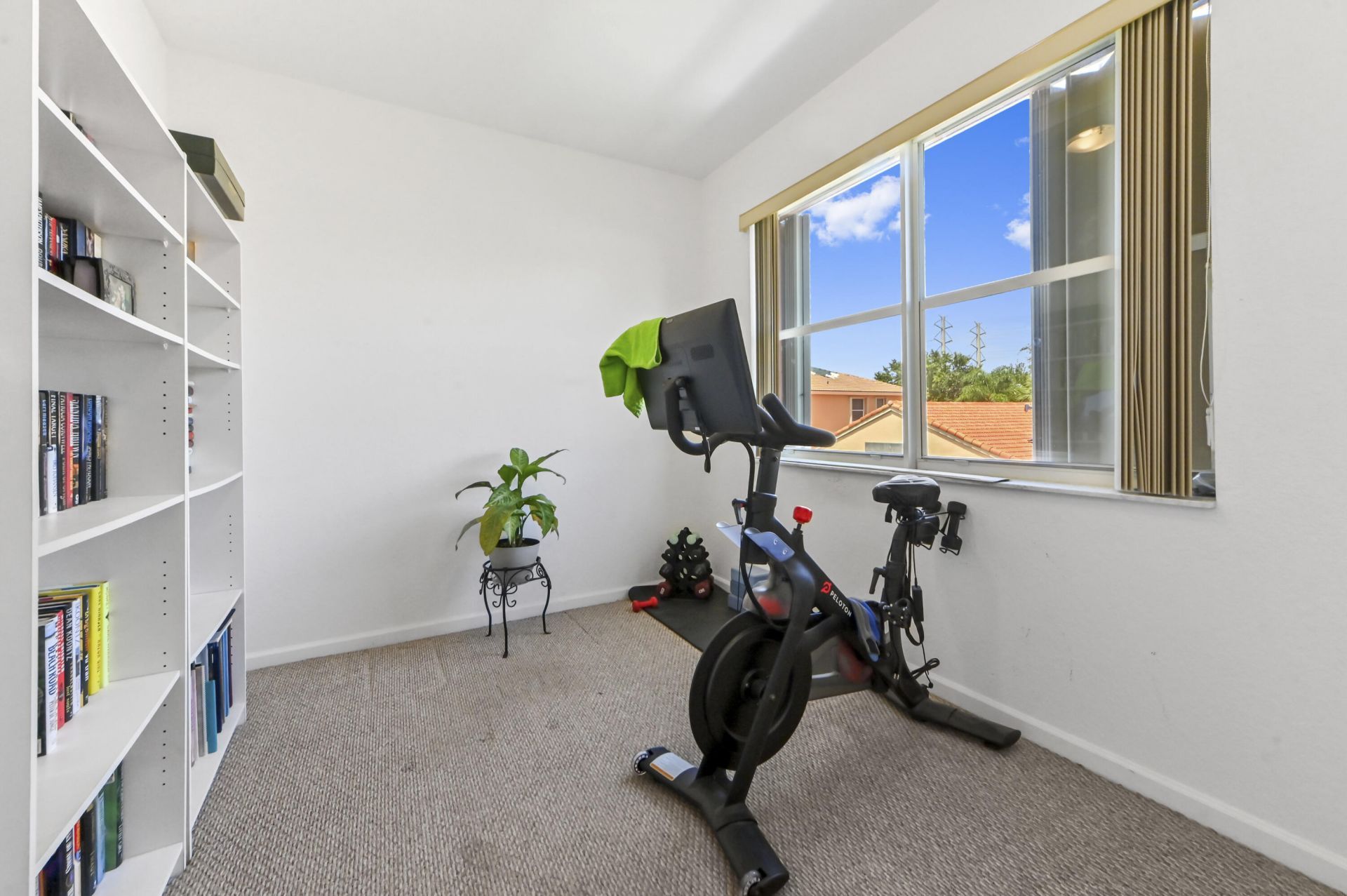 4442 Onega Circle, West Palm Beach, FL 33409 Photo