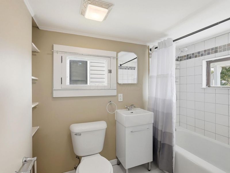 1300 Ashland Avenue , Columbus, OH 43212 Photo 24