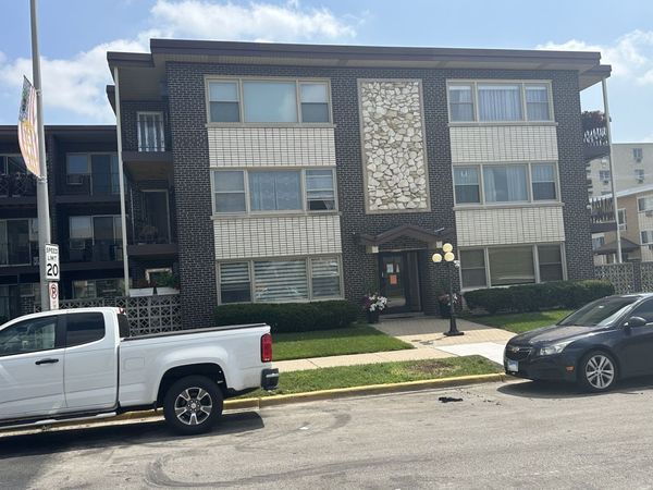 3001 N Paris Avenue , Unit 306, River Grove, IL 60171