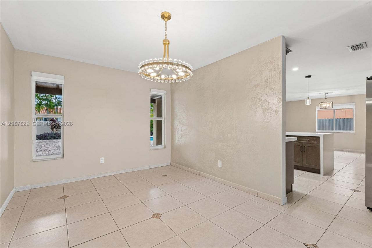14020 SW 38th St , Miami, FL 33175 Photo