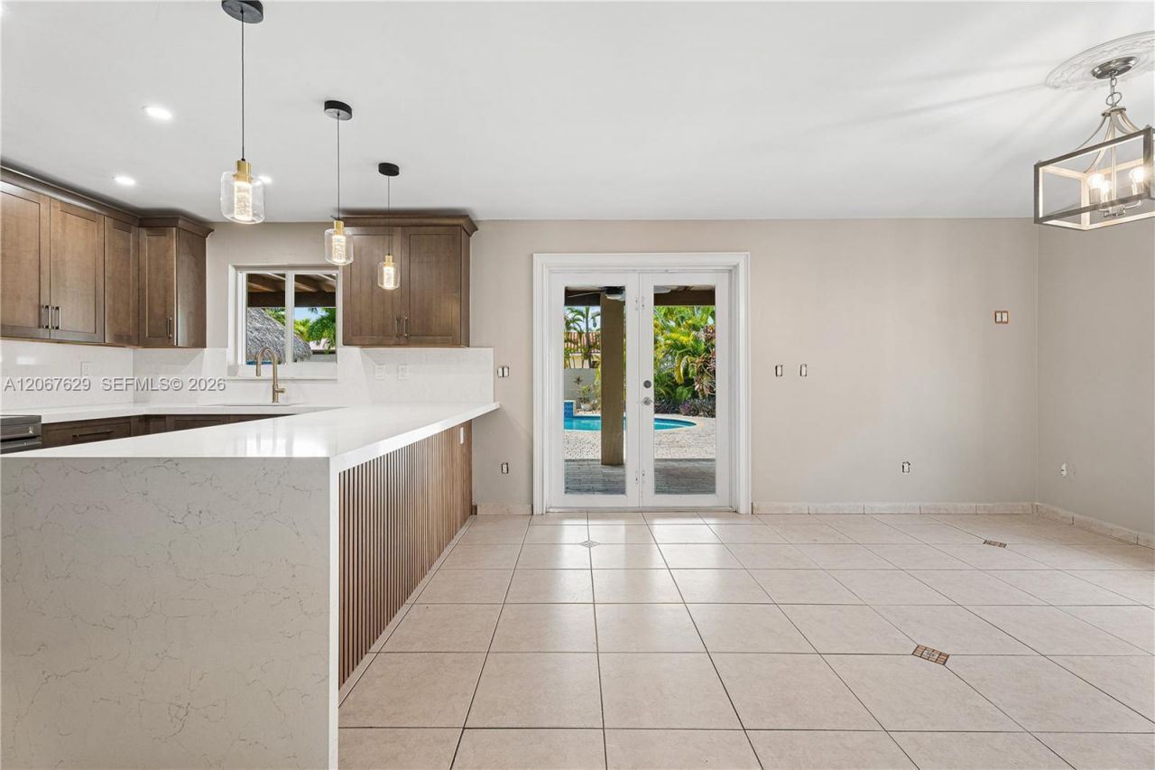 14020 SW 38th St , Miami, FL 33175 Photo