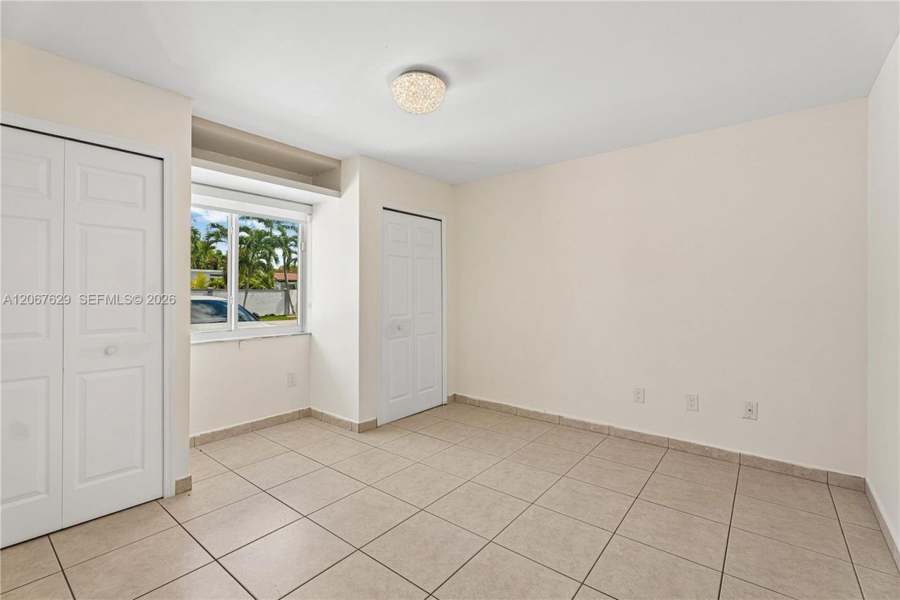 14020 SW 38th St , Miami, FL 33175 Photo