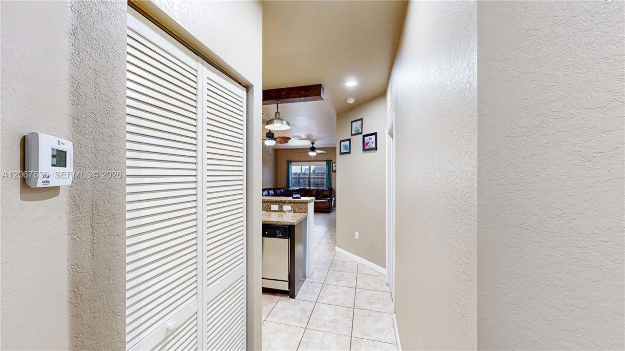 729 SE 34th Ave, Homestead, FL 33033 Photo