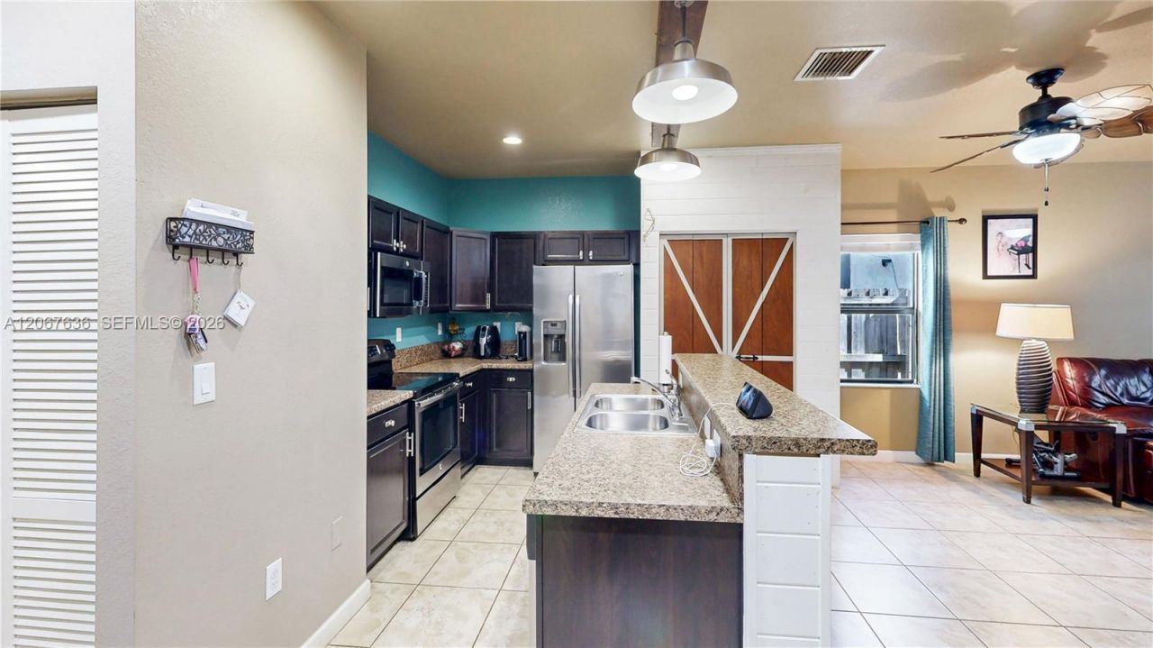 729 SE 34th Ave, Homestead, FL 33033 Photo