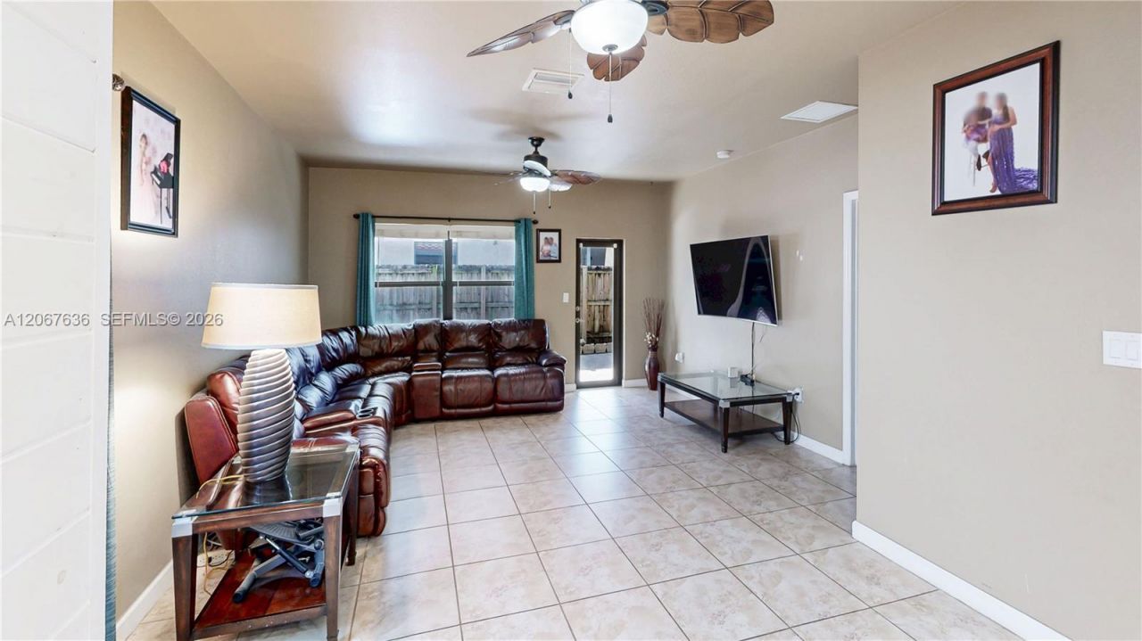 729 SE 34th Ave, Homestead, FL 33033 Photo