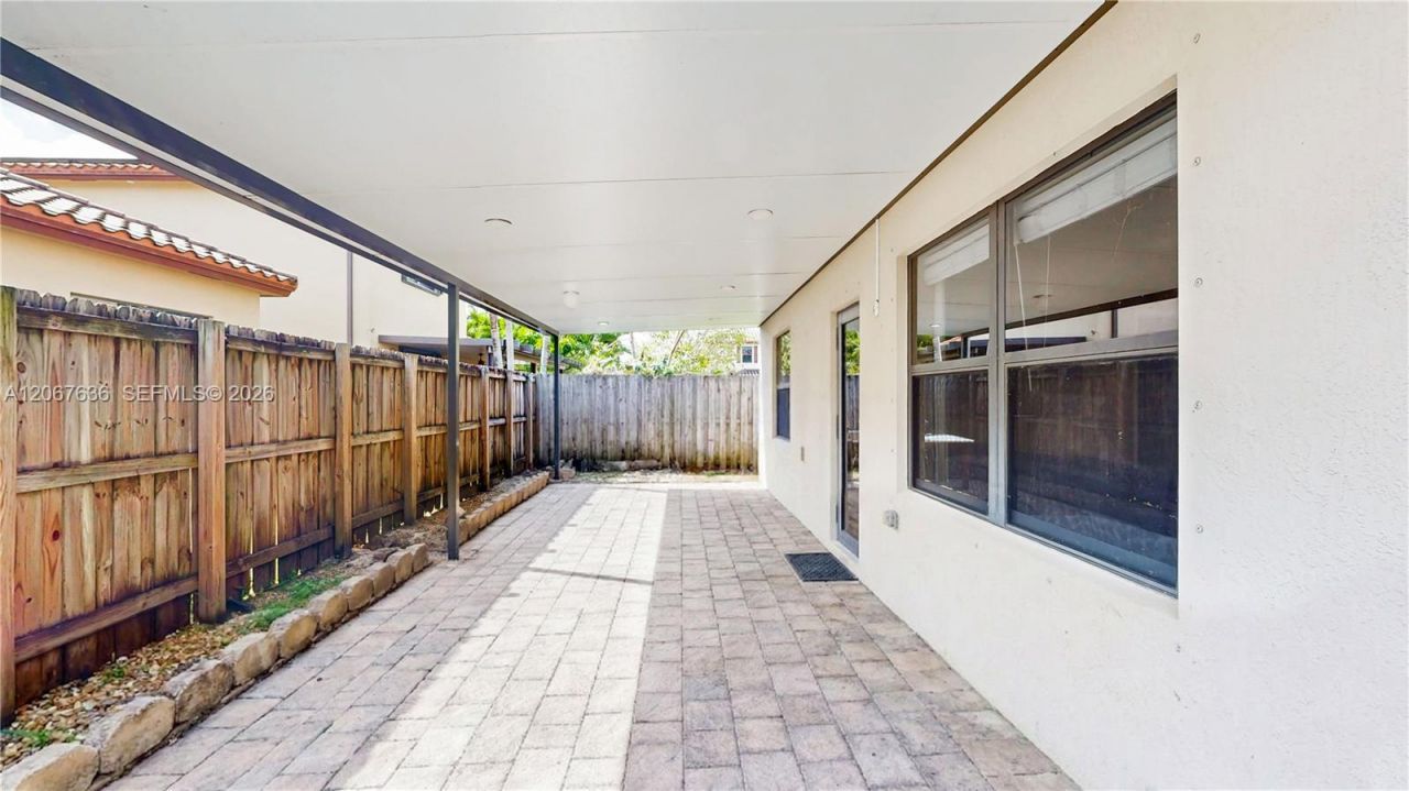 729 SE 34th Ave, Homestead, FL 33033 Photo