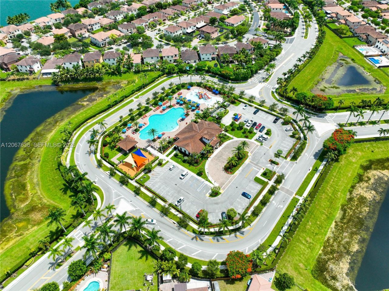 729 SE 34th Ave, Homestead, FL 33033 Photo