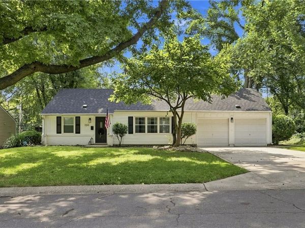 7591 High Drive, Prairie Village, KS 66208