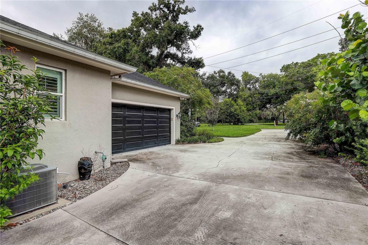 1508 Eckles Drive, Tampa, FL 33612 Photo
