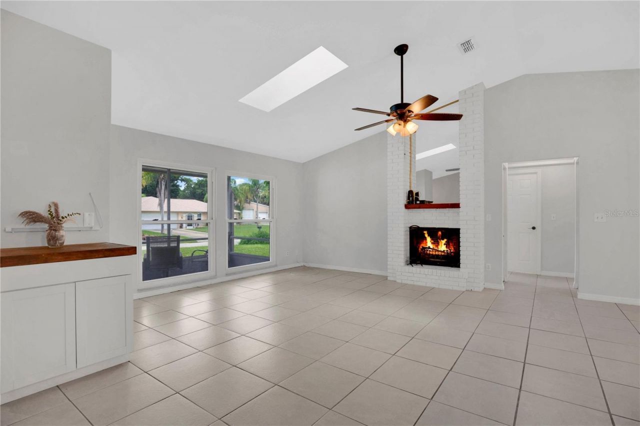 2519 Unity Tree Drive , Edgewater, FL 32141 Photo