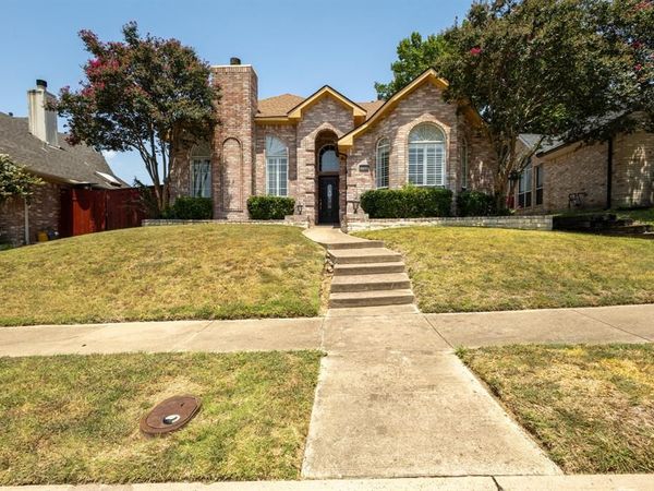 1726 Northampton Drive, Rowlett, TX 75089