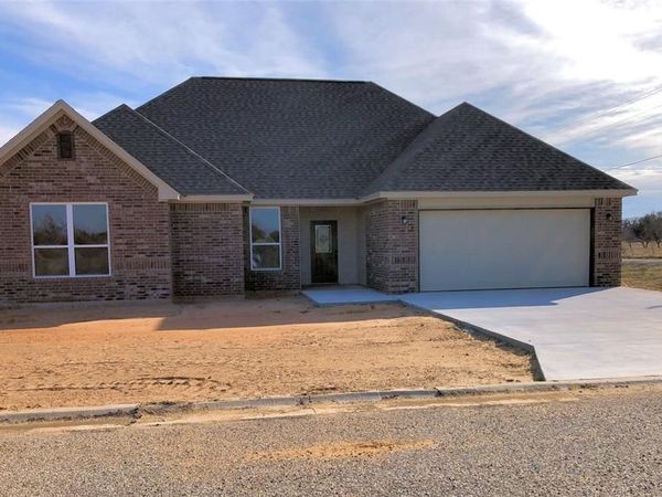 1004 County Road 327B, Glen Rose, TX 76043