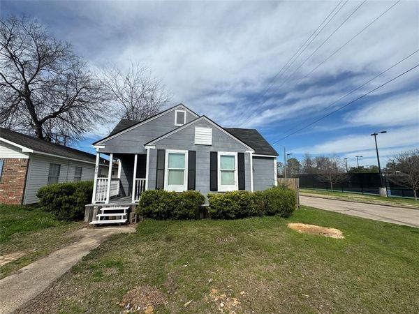 270 E Linden Street , Shreveport, LA 71104