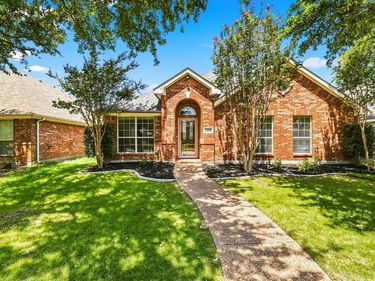 2250 Maserati Drive, Frisco, TX 75033
