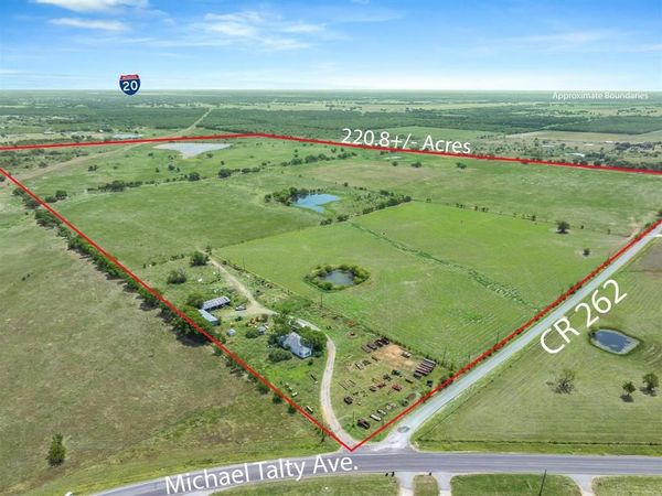 5030 N Fm 148 , Crandall, TX 75114