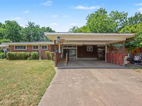 1932 Pilgrim Drive, Irving, TX 75061
