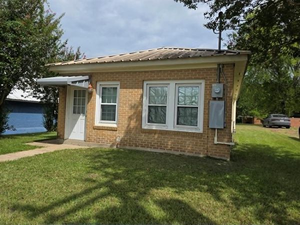 310 Main Street, Logansport, LA 71049