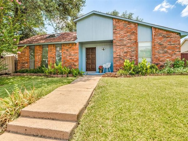 5013 WHEELER Circle, The Colony, TX 75056