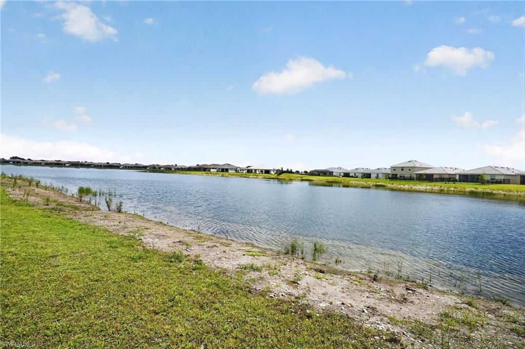 3943 E Hampton Cir, Alva, FL 33920 Photo