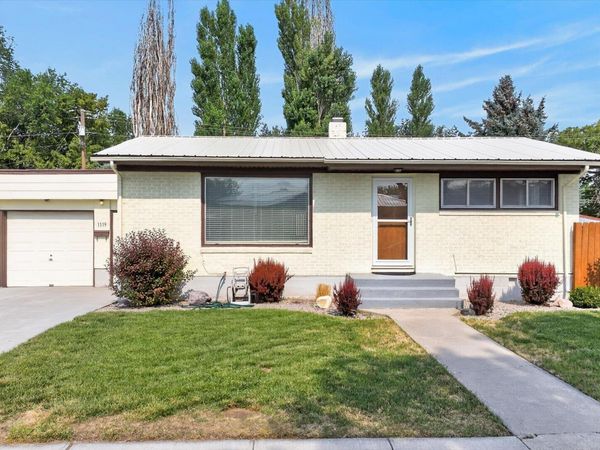 1119 Meadowbrook Ln, Pocatello, ID 83201