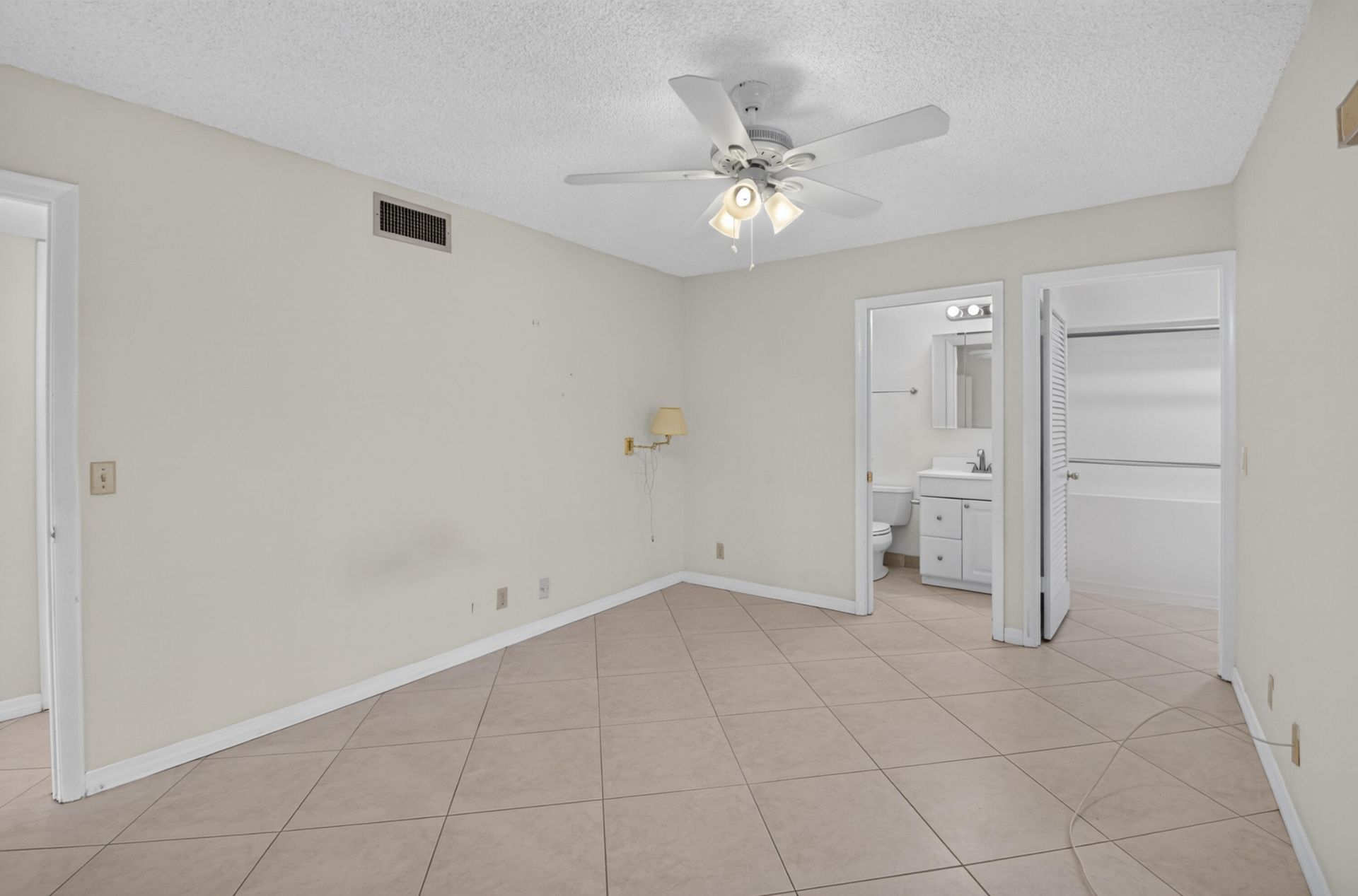 174 Capri D E, Unit 174, Delray Beach, FL 33484 Photo