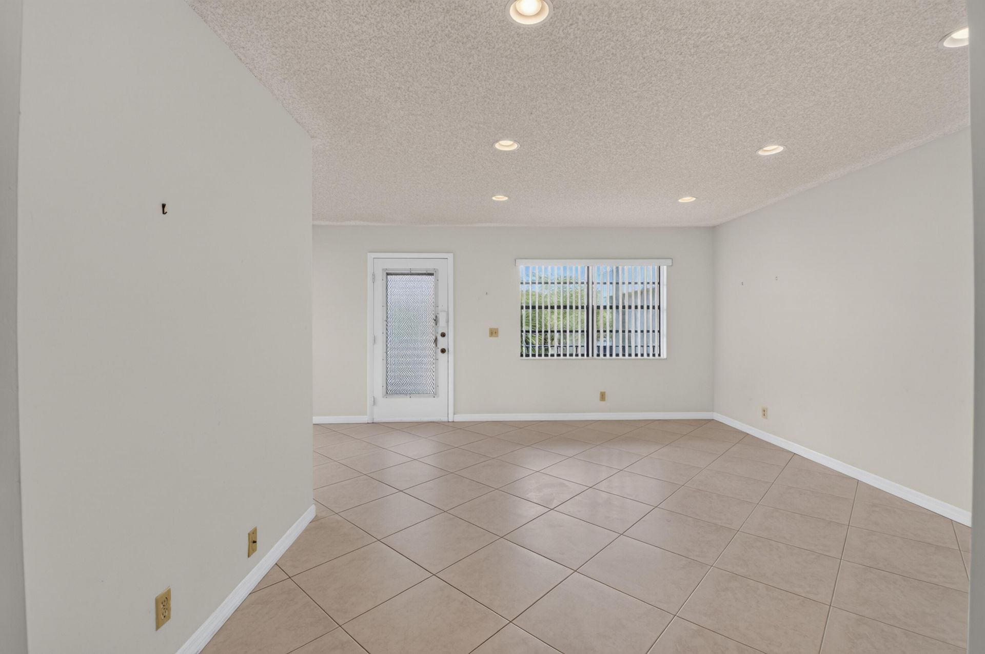 174 Capri D E, Unit 174, Delray Beach, FL 33484 Photo