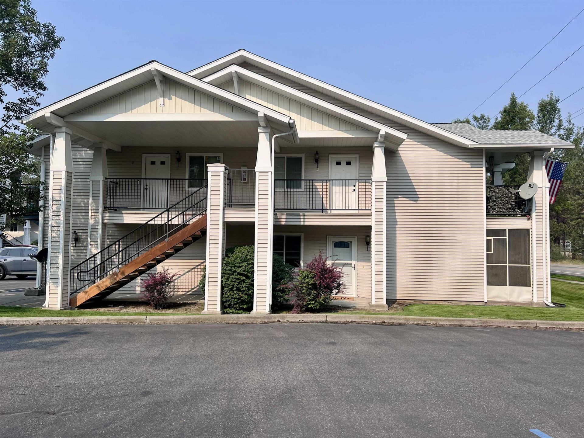 9926 E 16th Ave, Spokane Valley, WA 99216 Main Photo