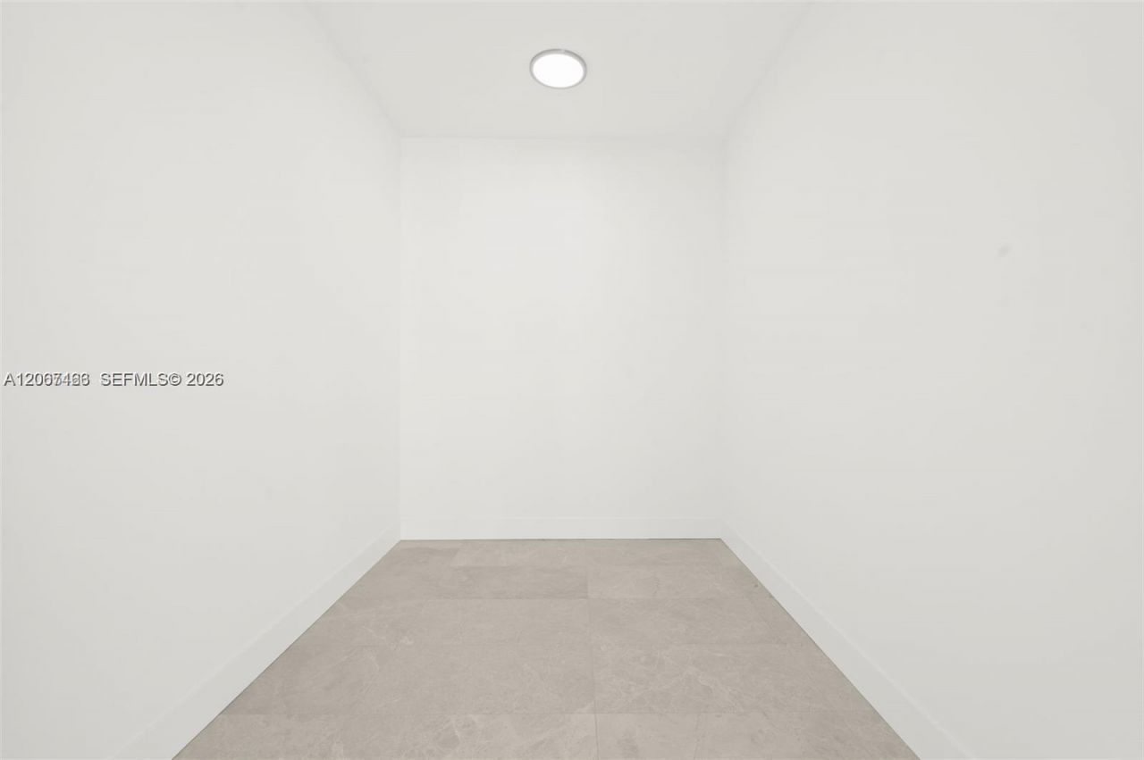 175 SE 25 Rd , Unit 2604, Miami, FL 33129 Photo