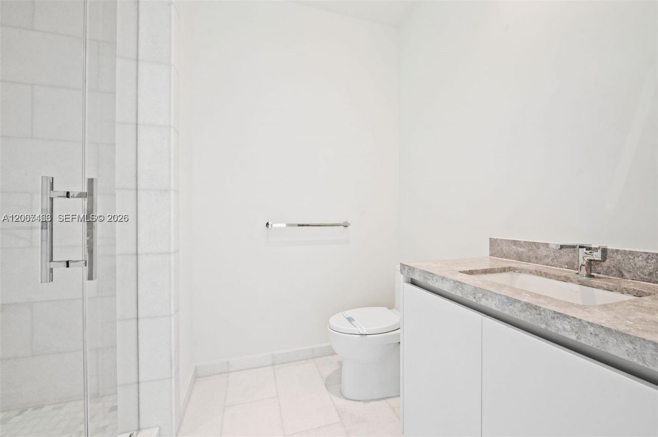 175 SE 25 Rd , Unit 2604, Miami, FL 33129 Photo