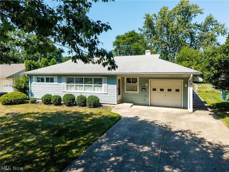 9298 Newkirk Drive, Parma Heights, OH 44130 Photo 41