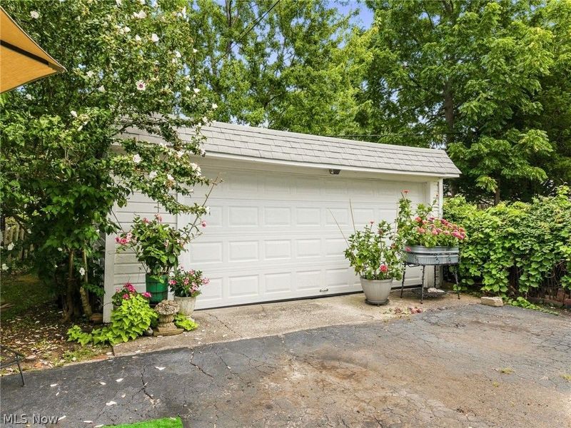 1415 Clifton Place , Lakewood, OH 44107 Photo 49