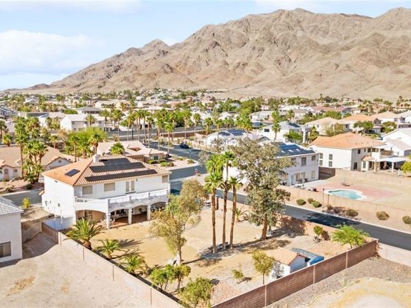 6857 Adobe Villa Avenue , Las Vegas, NV 89142