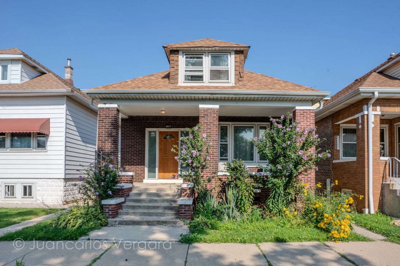4917 S Karlov Avenue, Chicago, IL 60632 Main Photo