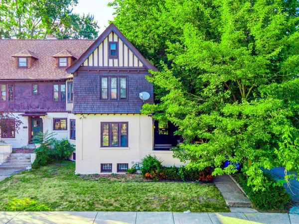 8129 E Lafayette Street , Detroit, Mi 48214