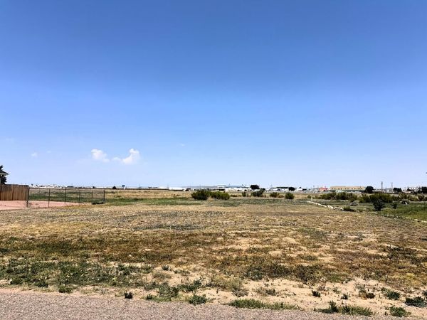 607 E Clarion Dr, Pueblo West, CO 81007