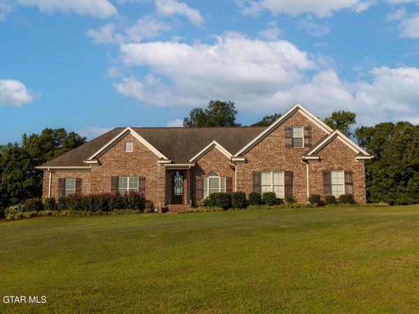 177 W Briar Lake Drive, Starkville, MS 39759