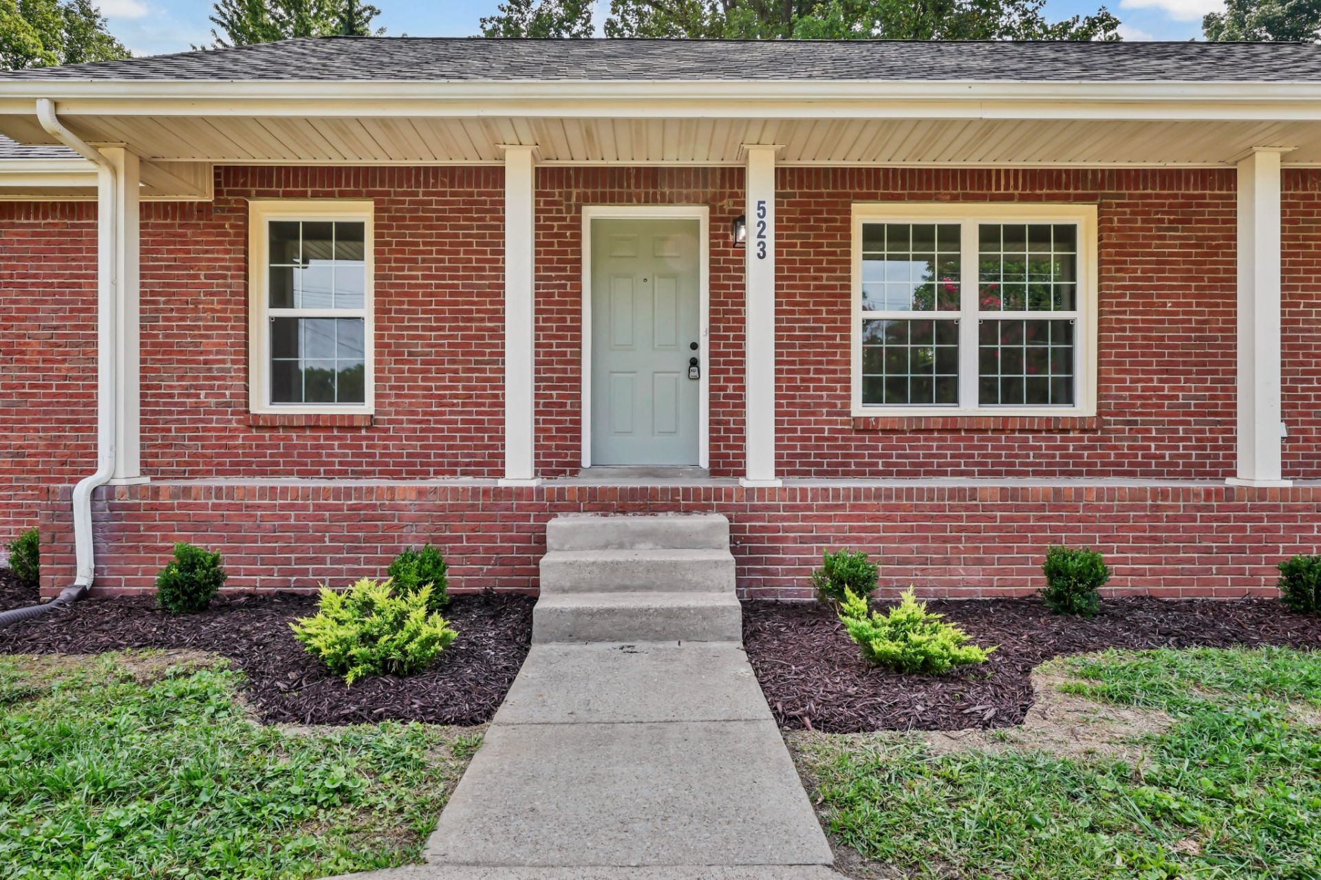 523 Linda Ln, Clarksville, TN 37042 Main Photo
